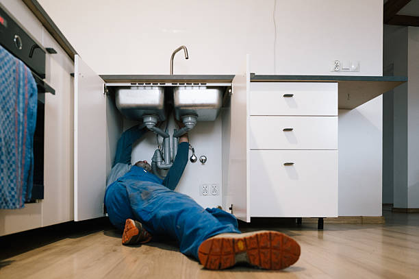 Professional Leak Detection technician working in Morristown, NJ